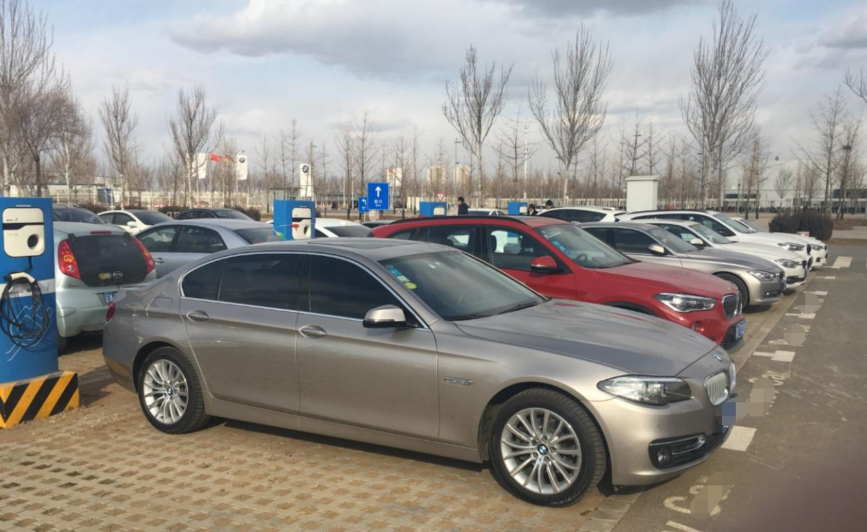 在网上买二手车是不是骗人的,在网上买二手车怕是诈骗该怎么办