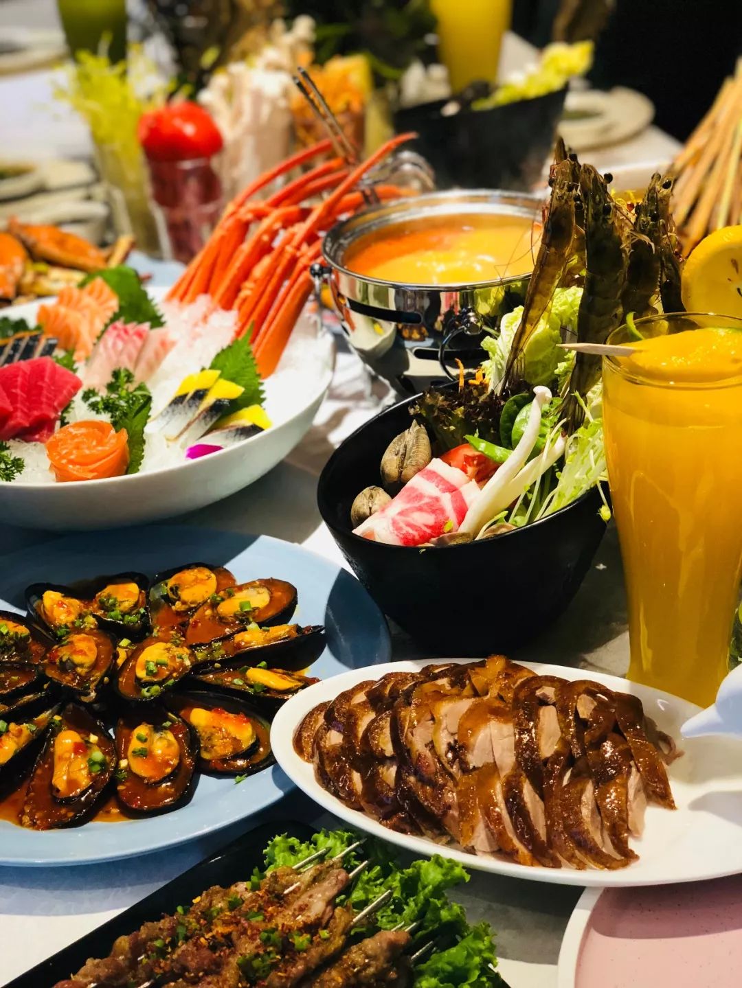 成都海鲜自助餐499元一个,成都生蚝吃到饱自助餐