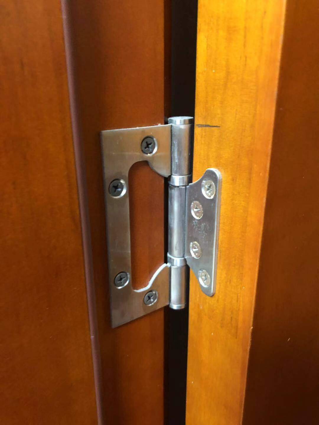 性价比最高的木门二线品牌木门,本地木门和品牌木门