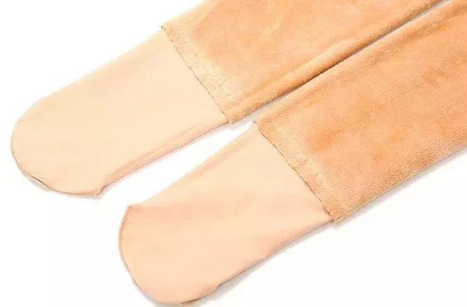 降温了！日本女星穿上了“光腿神器”，加绒保暖还时尚