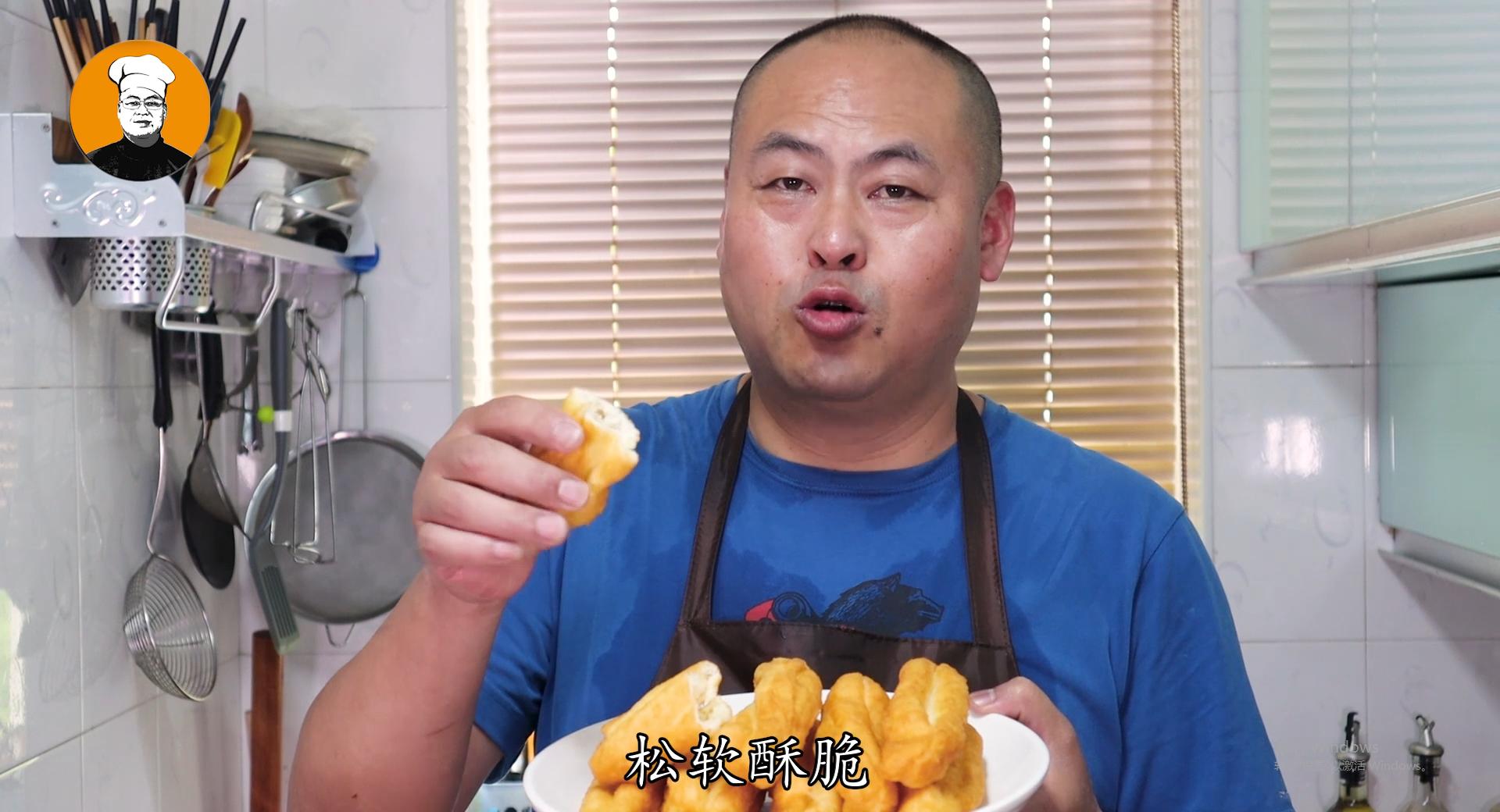 油条怎么做酥脆松软有泡打粉,自制蓬松酥脆油条无泡打粉