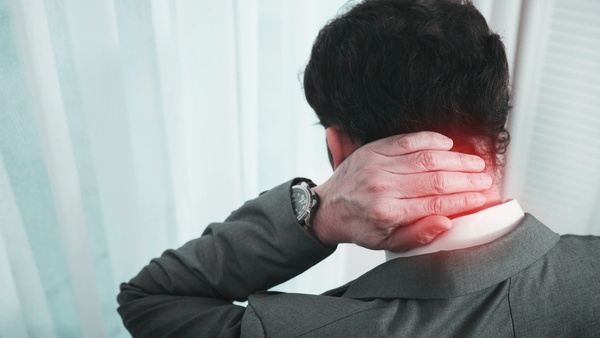 颈椎间盘突出症手术能彻底治愈吗,颈椎间盘突出为什么尽量不要手术