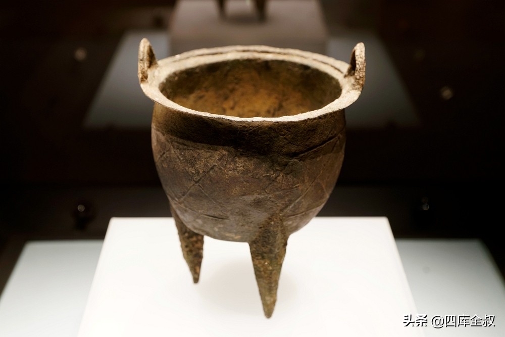 以物见物,以物识人意思