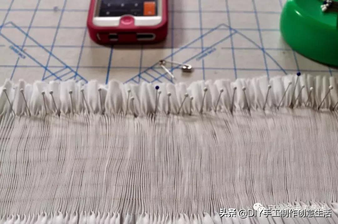 棒针织百褶裙边花样视频,编织收缩小包