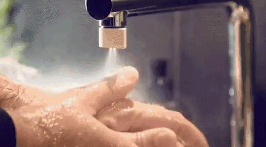 天气干燥手指角化皲裂,洗手频繁干裂脱皮用什么药