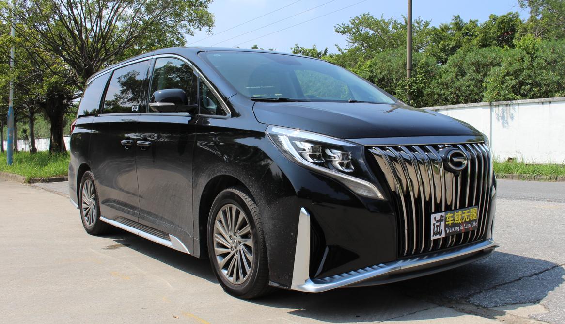 传祺m8跟埃尔法碰撞测试,传祺m8和埃尔法驾驶测试