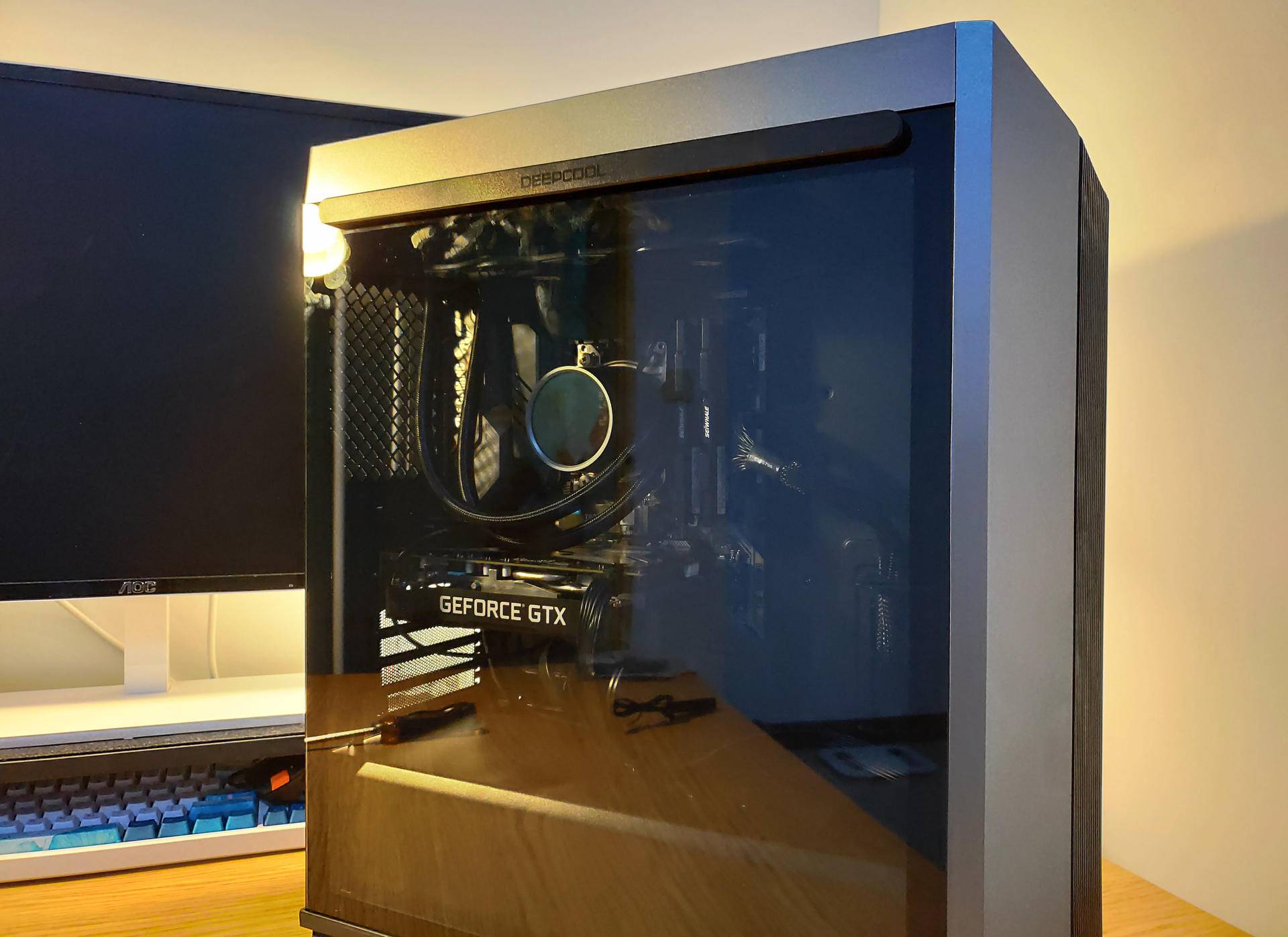 最新电脑攒机配置详解,电脑攒机组装硬件讲解