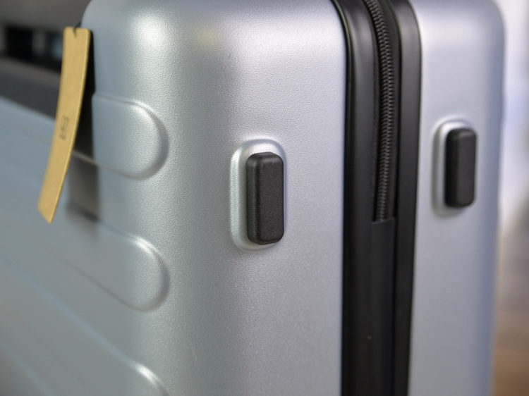 90分七道杠旅行箱体验：商旅两用，推拉更轻松