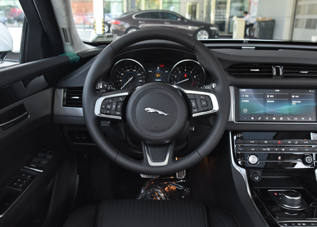 捷豹xf旅行版18款二手价格,捷豹xf旅行版对比奥迪a6旅行版