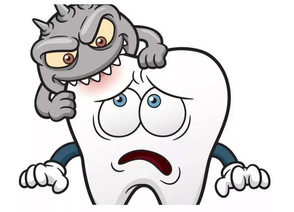 10岁男孩靠假牙吃饭！因为听说：乳牙坏了不用治，换了恒牙就好了