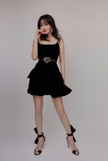 亚历山大王高跟鞋水钻粉色,亚历山大王设计高跟鞋