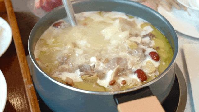 成都市内泡汤温泉第一名,成都周边温泉谷