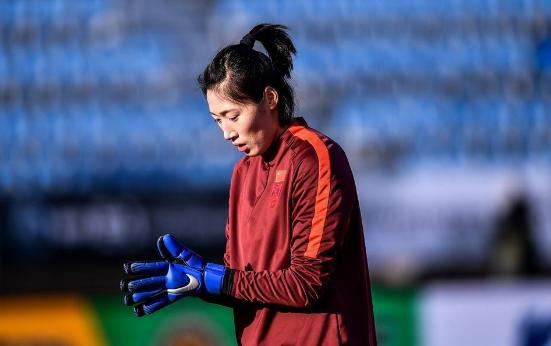 前哨站：中国女足6日才能进行踩场训练，7日就将迎来与泰国队首战