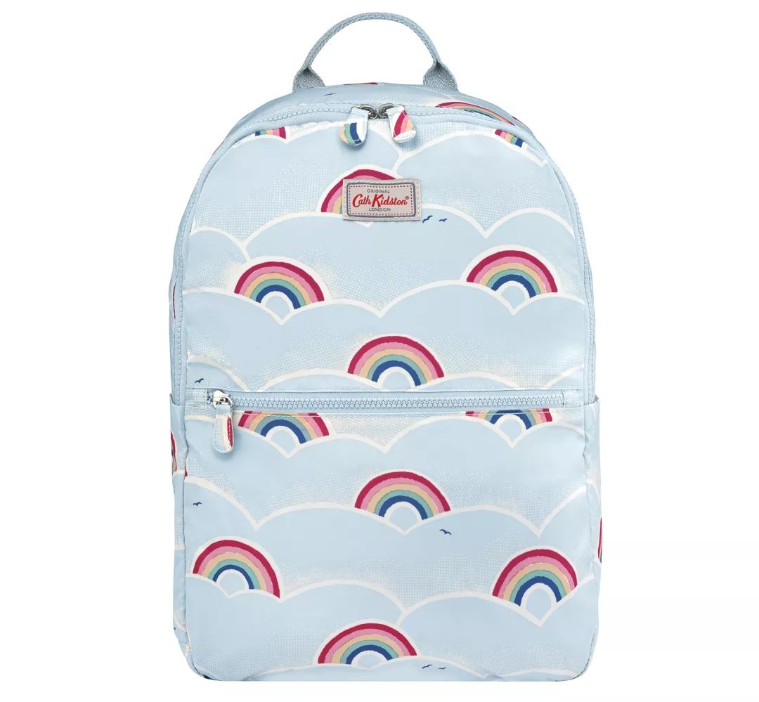 清凉一夏,让你痛快地在东荟城名店仓展开一场型格的购物狂欢之旅