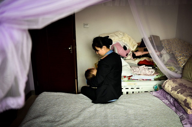 宝妈存200袋母乳,宝妈囤了200袋奶乳被婆婆偷偷倒掉