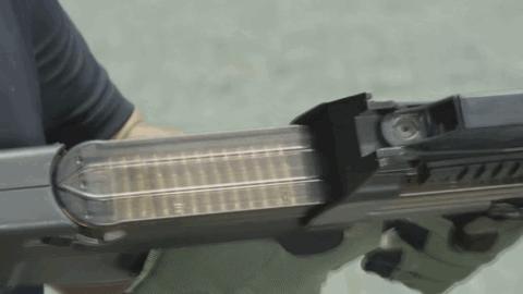 说到PDW你首先想到的就是它——比利时P90单兵自卫*器武**