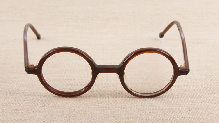 眼镜坏了用哪种胶才能粘好,眼镜坏了可以用啥胶粘