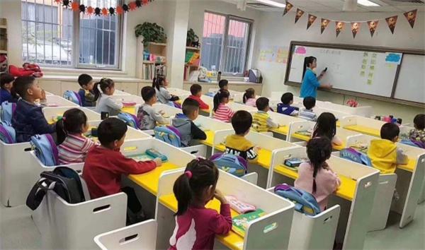 孩子被家长逼着补课,被家长逼着学习的孩子怎么样