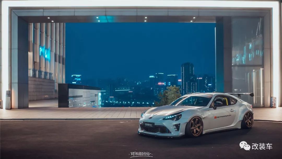 丰田86改装气动宽体包围,丰田86改装全过程