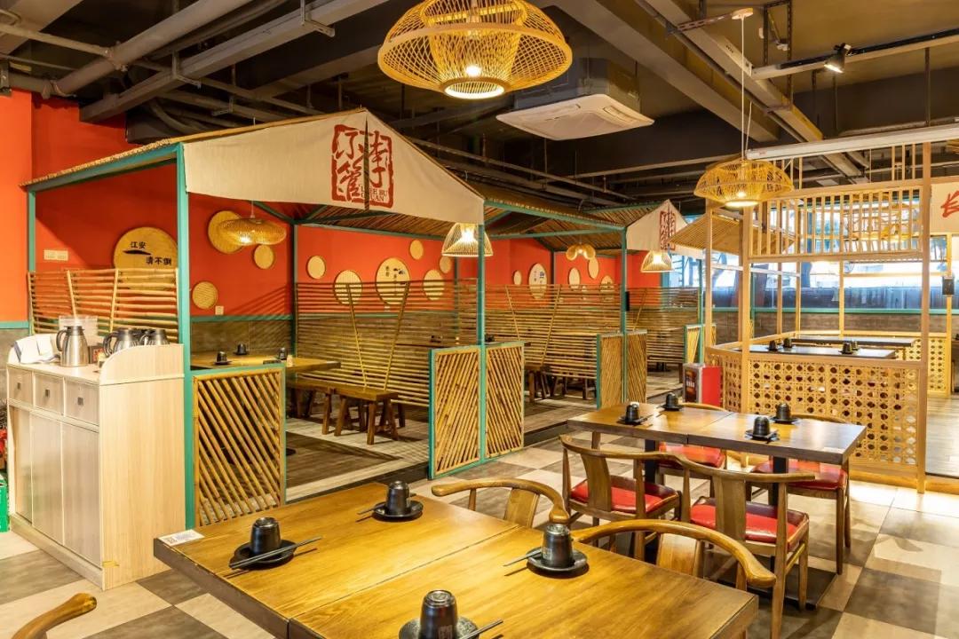 烧烤店怎么做菜品引流吸引顾客,烧烤店怎么用味道吸引人