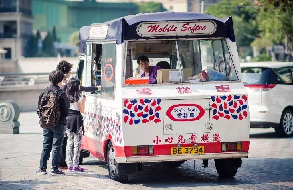 五菱荣光新卡双排地摊车,目前五菱荣光最便宜的车型