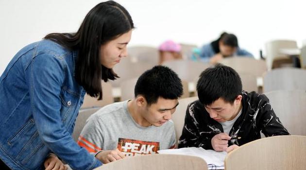 高考470分还没收到录取通知,高考考砸了却收到57分录取通知