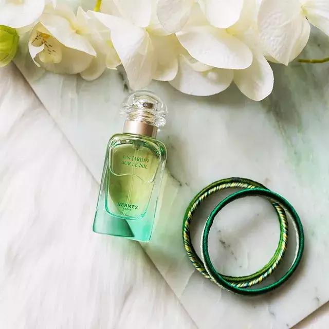 迪奥真我缪斯香水淡香好还是浓香,香奈儿黑coco香水淡香和浓香