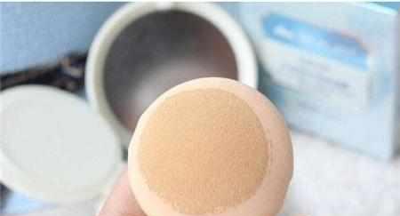 气垫上妆不均匀怎么办,什么气垫既持妆又不卡粉