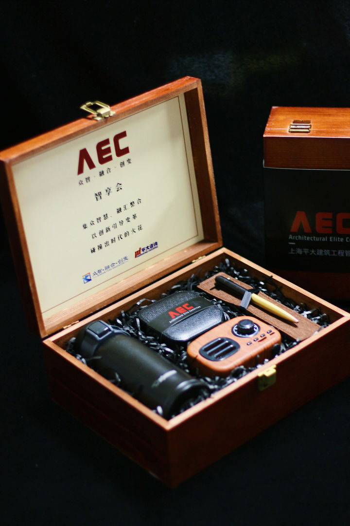 高端精致的商务伴手礼,高端精致的商务礼物