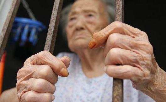 二脚趾头长真的是不孝顺父母吗,二脚趾长的人真的不孝顺吗