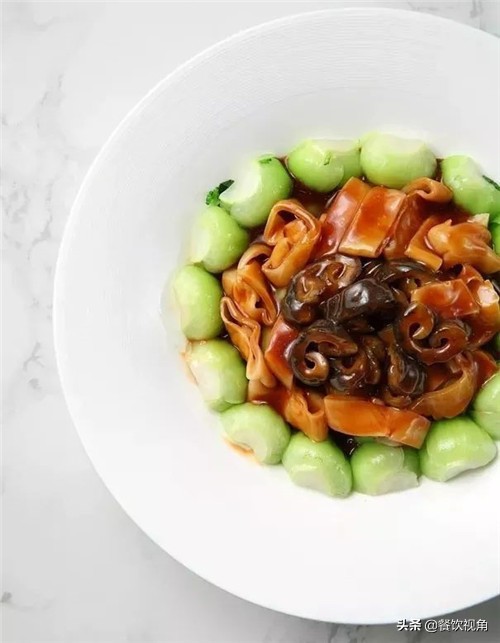 这两种同样名为“雪菌”的食材，你都见过吗？