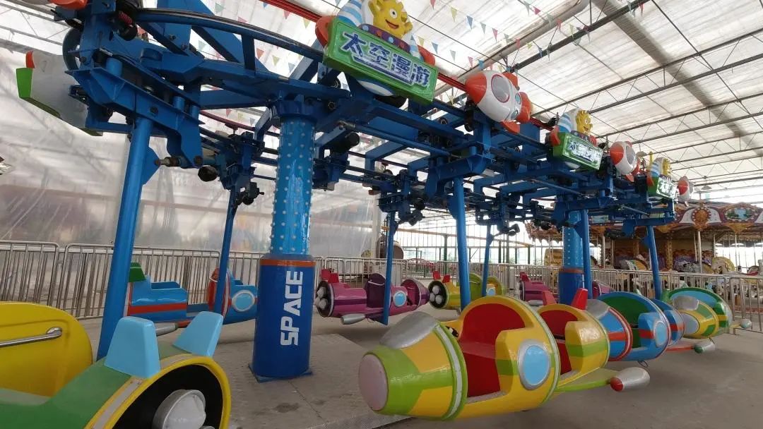 原价894元限量特惠298！木屋大床房*1＋千朝水世界门票*2...