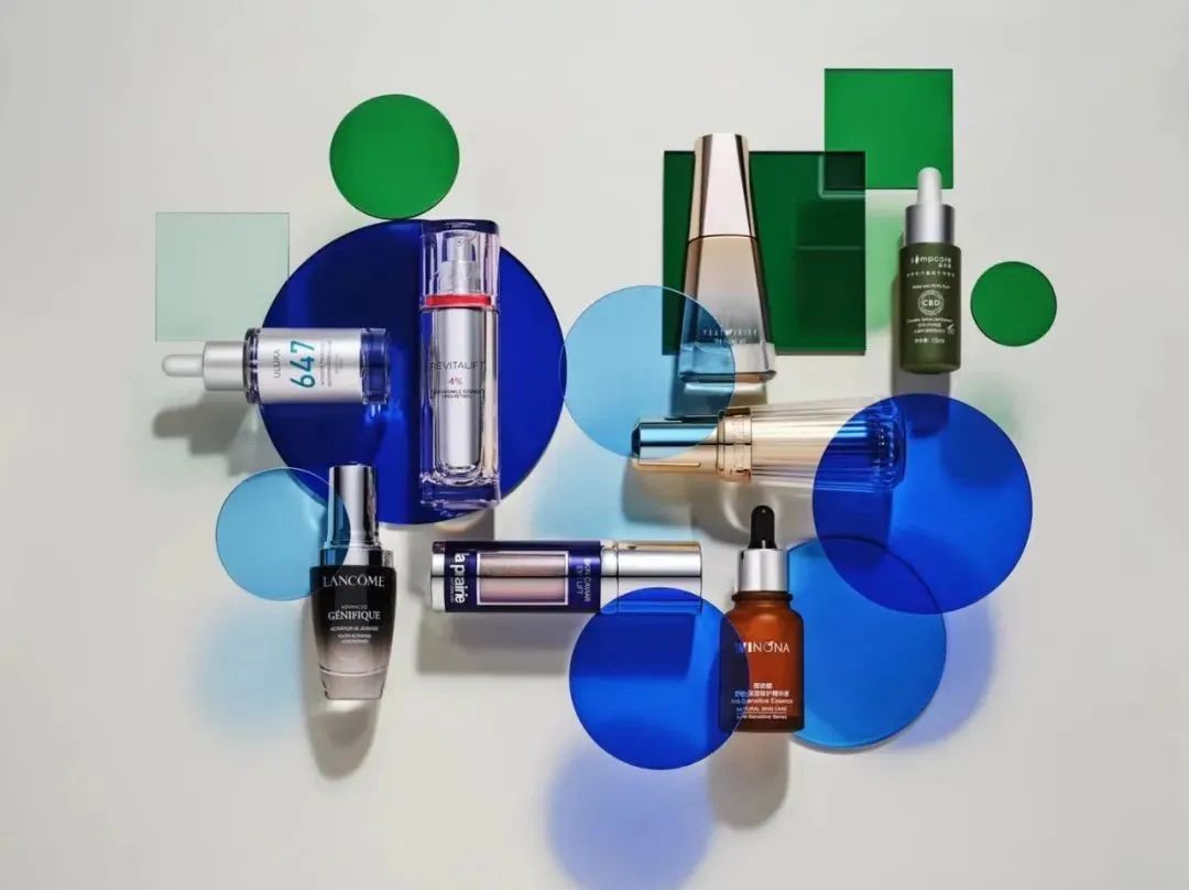 功效型产品选精华还是面霜,哪款精华经济实惠好用