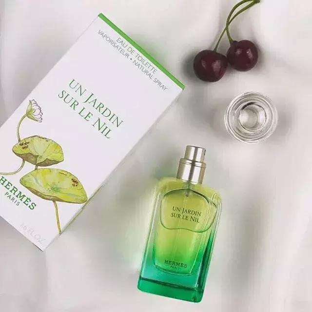 香奈儿蔚蓝香水淡香好还是浓香好,什么香水好闻又持久女人淡香型