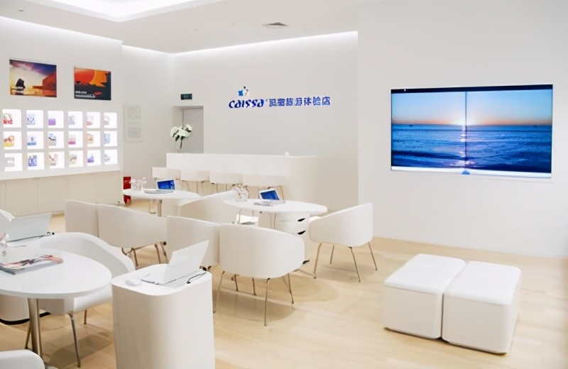 消失的旅游门店,合并的冤家对手