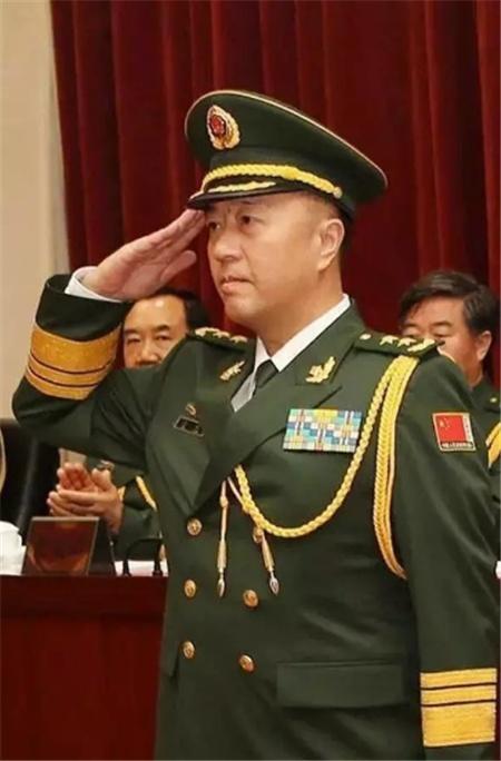 现任*警武**“副司令”秦天：*警武**中将警衔，享受何等待遇？