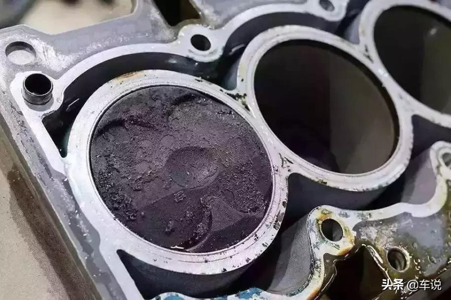 积碳严重的车子,积碳多了汽车出现什么现状