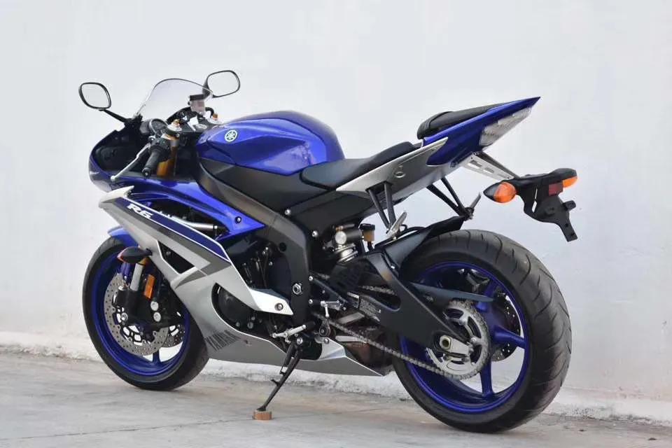 雅马哈r6复古改装摩托,骑行者梦想的摩托车