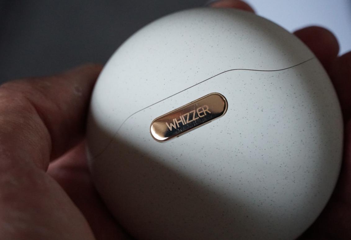 良心国货无线耳机,外观硬朗的无线耳机