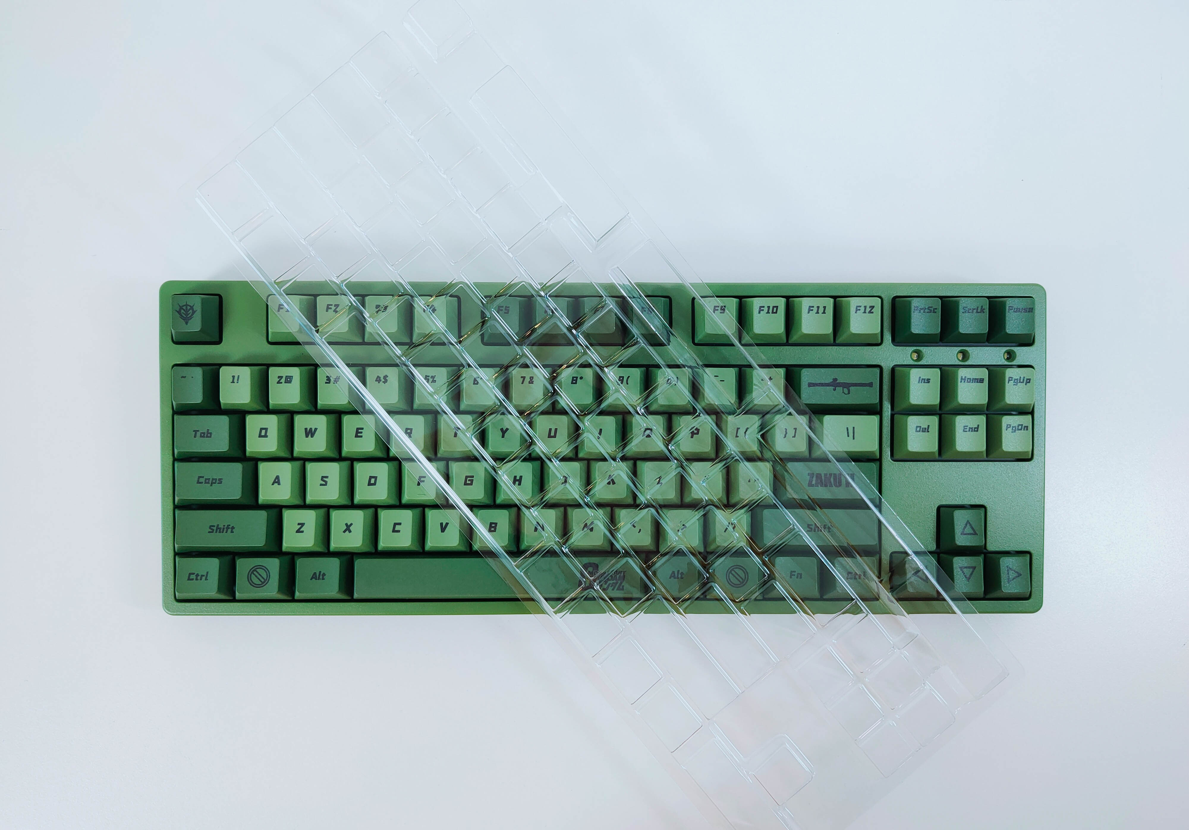 与高达、蝙蝠侠组队，ikbc机械键盘+安德斯特电竞椅套装评测