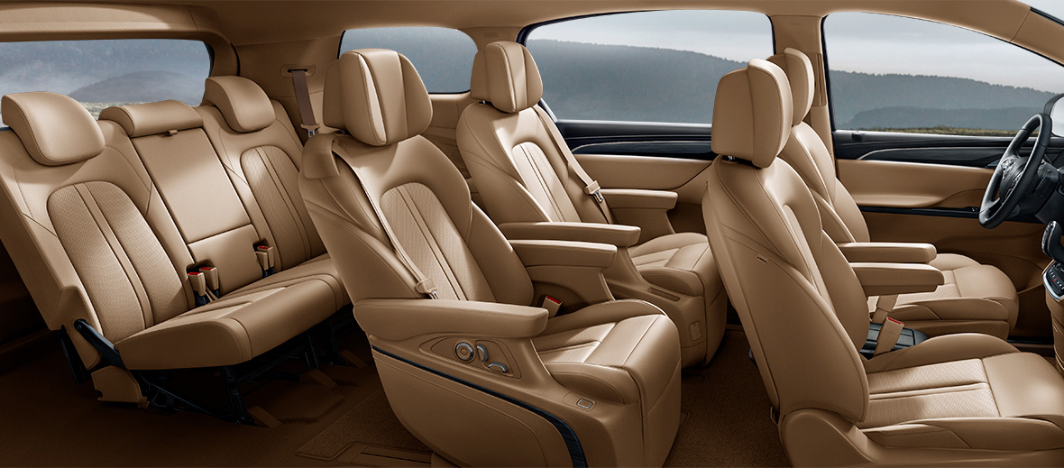 21款gl8652t与传祺gm8对比,最新传祺gm8对比别克gl8哪个更好