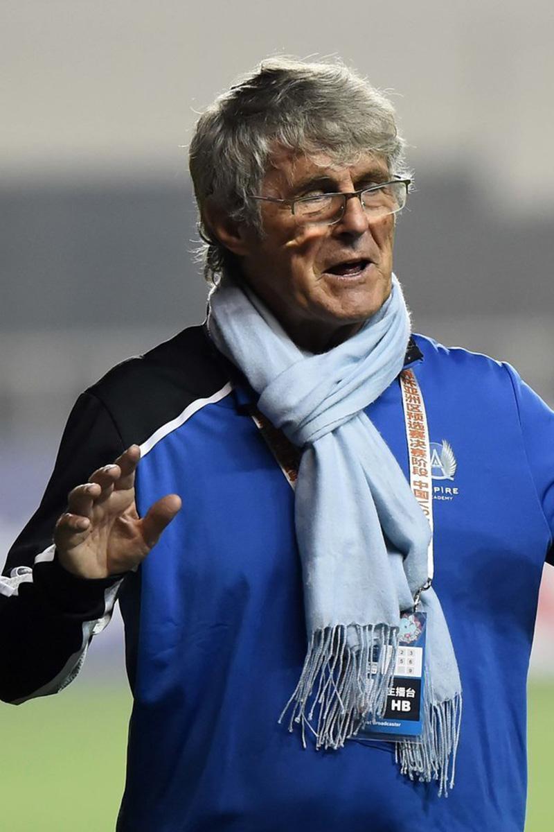 李铁在巴西踢球学到了什么,李铁为中国足球奉献