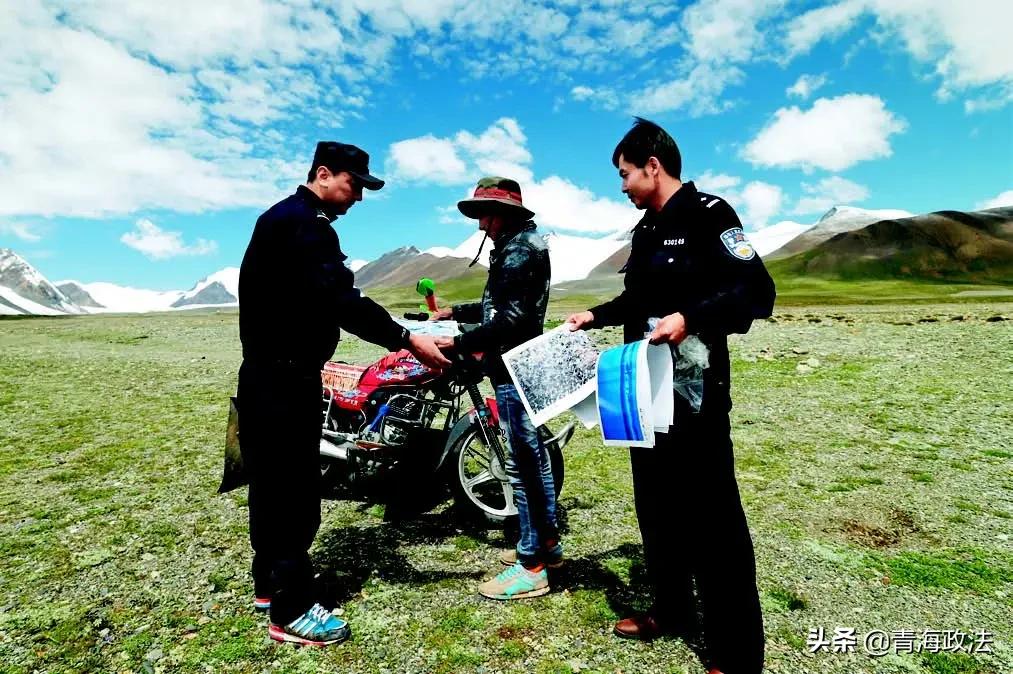 警徽闪耀三分局,徽警