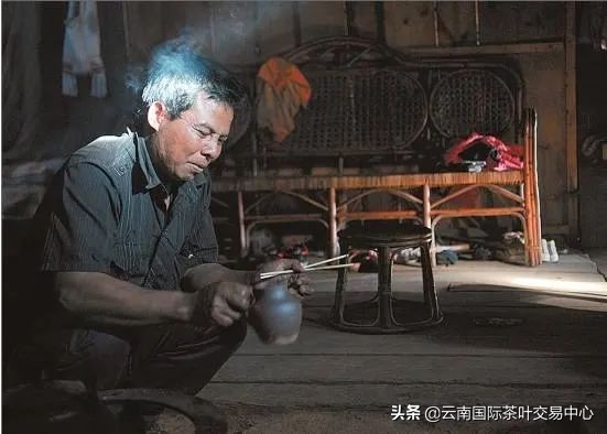 云南正宗炭火烤茶,云南最有名的烤茶