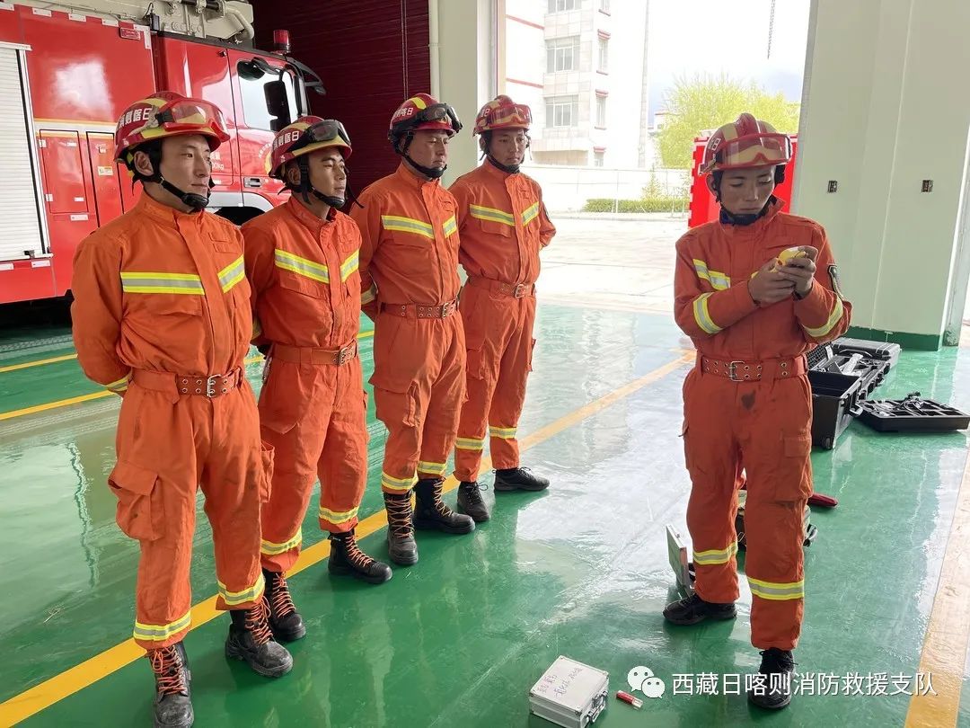 开展应急救援装备实操培训,民兵消防救援技能培训班