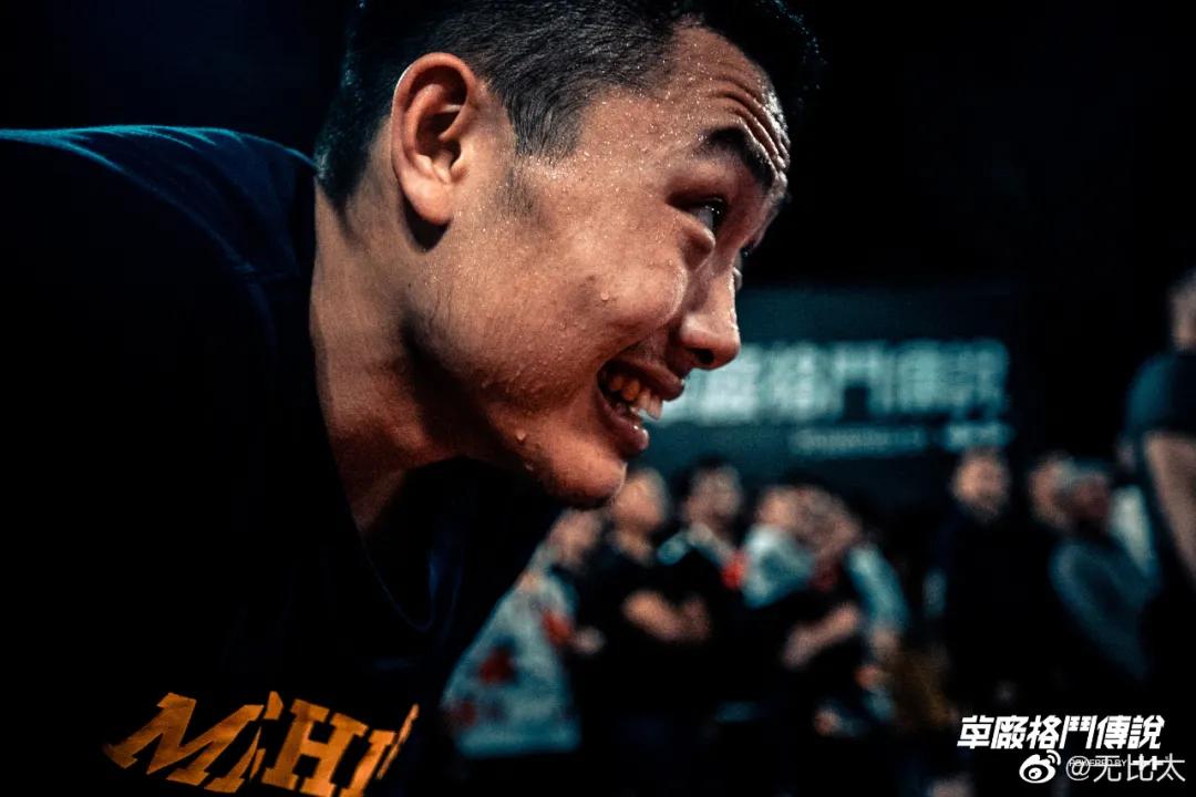 kiwi巅峰扣篮,奇迹控卫kiwi扣篮