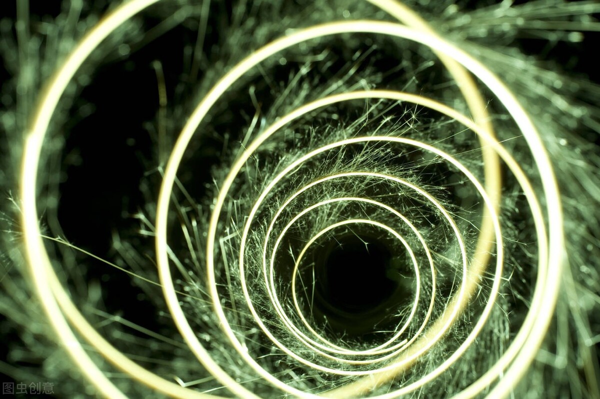 数学中的无限到底怎么理解,哲学无限与数学无限