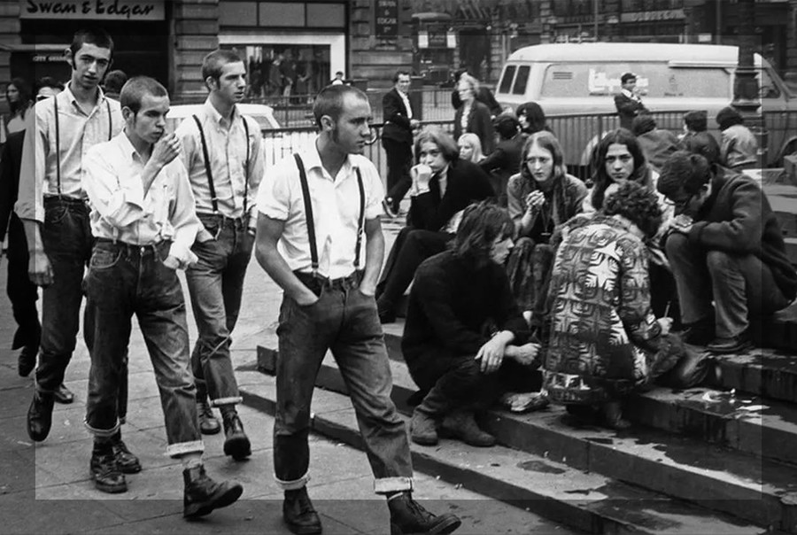 马丁靴火起来,马丁靴超火颜色