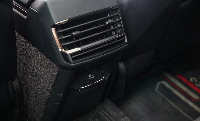 领克最贵的车是哪款,领克05是最贵的吗