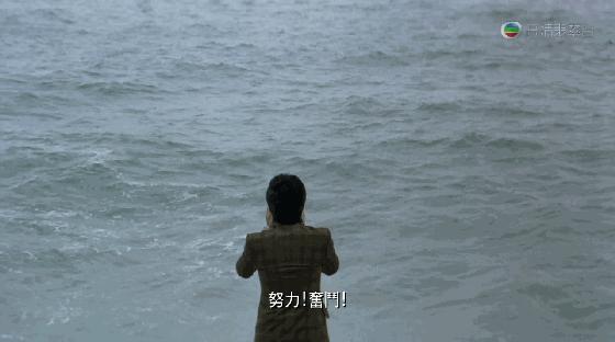 它因为尺度太大，被美国人*制抵**上映，“小丑”终将成为经典